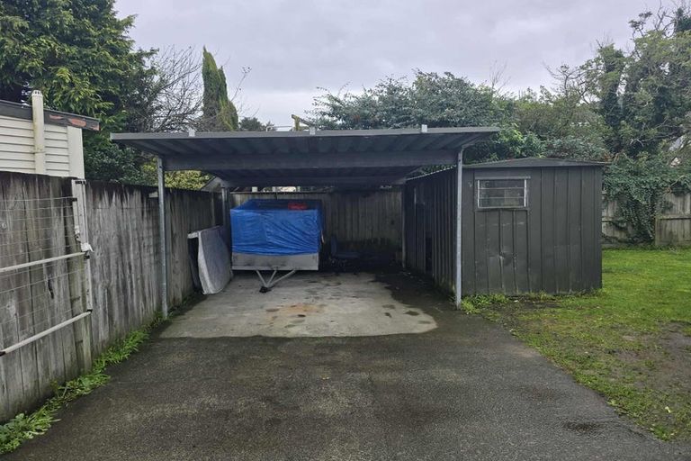 Photo of property in 6 Bethune Street, Featherston, 5710