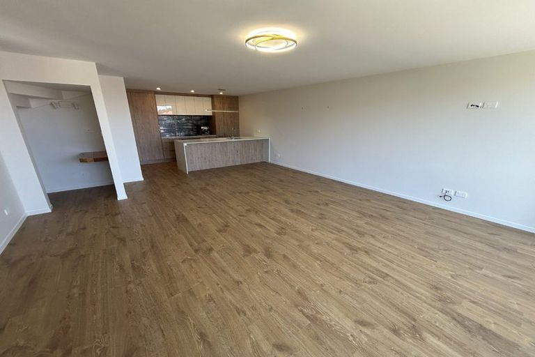 Photo of property in 1/6 Princess Street, Waitara, 4320