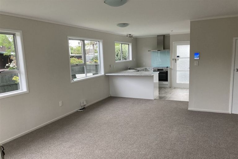 Photo of property in 1/35 Birman Close, Half Moon Bay, Auckland, 2012