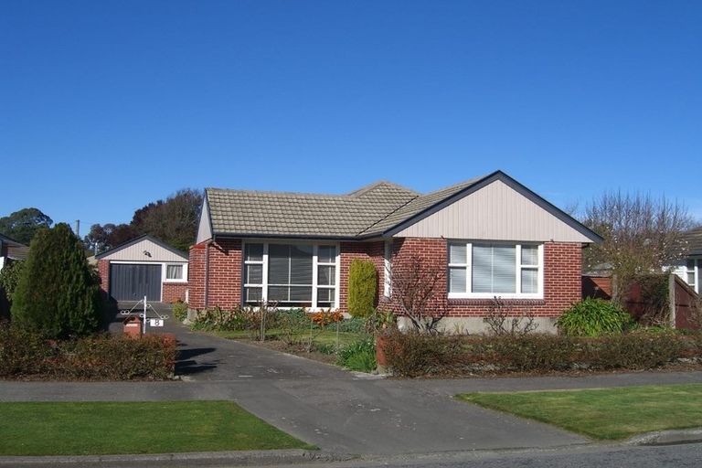 Photo of property in 8 Damien Place, Bromley, Christchurch, 8062