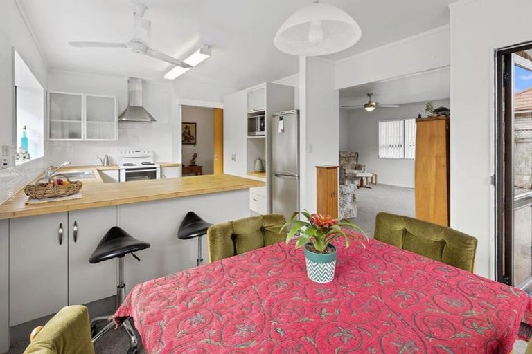 Photo of property in 11 Elizabeth Street, Kensington, Whangarei, 0112