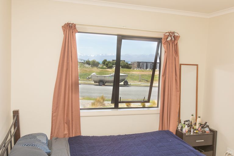 Photo of property in 33 D'archiac Drive, Lake Tekapo, 7999