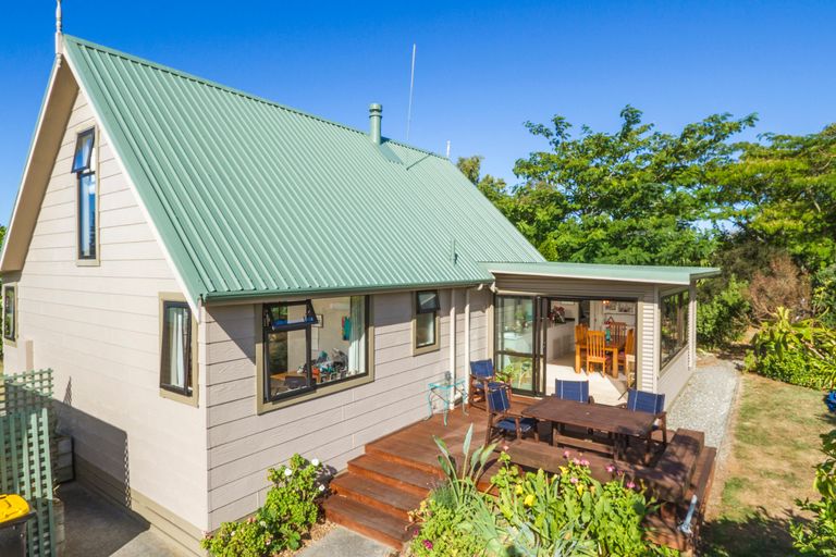 Photo of property in 29 Goddard Road, Tasman, Upper Moutere, 7173
