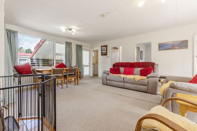 Photo of property in 69 Te Herekiekie Street, Turangi, 3334