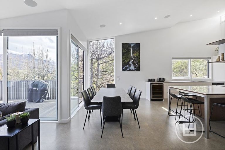 Photo of property in St Andrews Park, 9b Saint Mathews Place, Queenstown, 9300