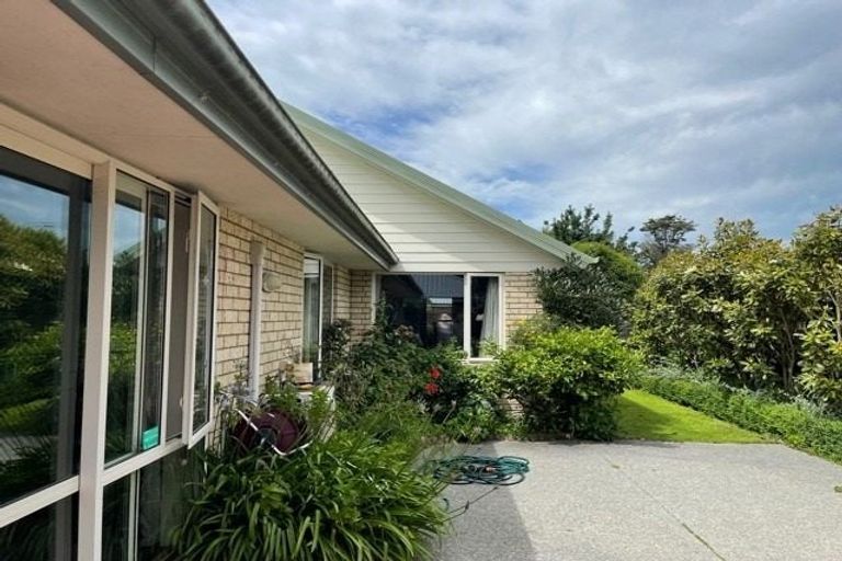 Photo of property in 139 Blighs Road, Strowan, Christchurch, 8052