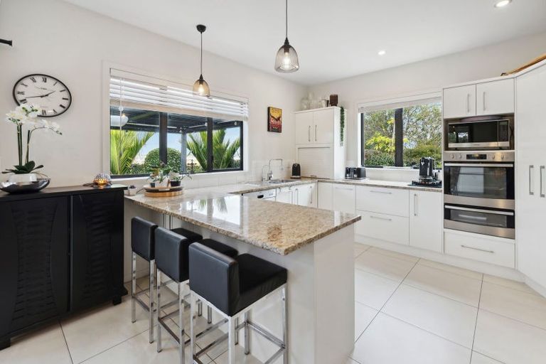 Photo of property in Point Ridge, 10/130 Gills Road, Albany Heights, Auckland, 0632