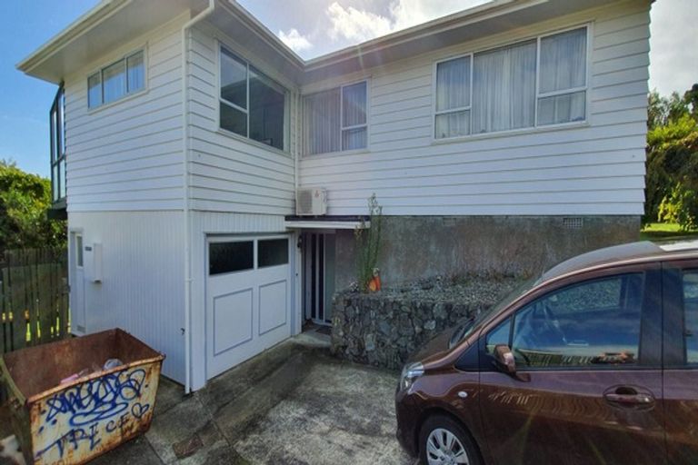 Photo of property in 26 Tweed Road, Papakowhai, Porirua, 5024