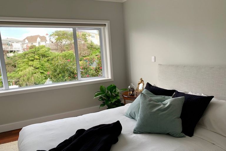 Photo of property in Samoa High Commission, 1/1 Wesley Road, Kelburn, Wellington, 6012