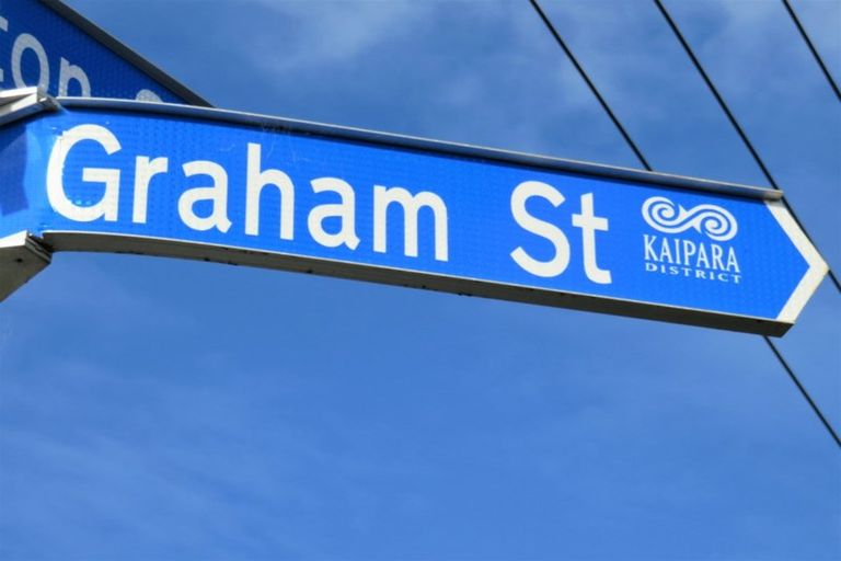 Photo of property in 22 Graham Street, Te Kopuru, 0391