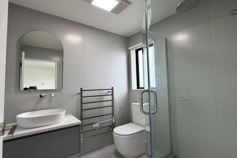 Photo of property in 1/69 Andrew Road, Howick, Auckland, 2010