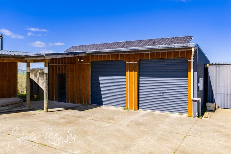 Photo of property in 32 Nikau Lane, Maungaturoto, 0520