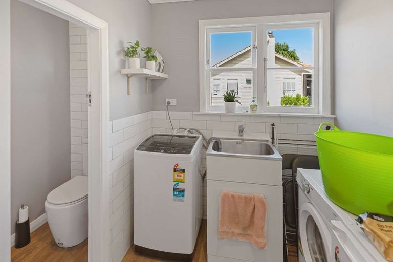 Photo of property in 323 Botanical Road, West End, Palmerston North, 4412