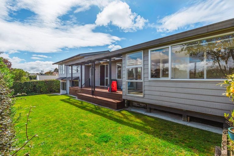 Photo of property in 5 Arrowsmith Avenue, Waipahihi, Taupo, 3330