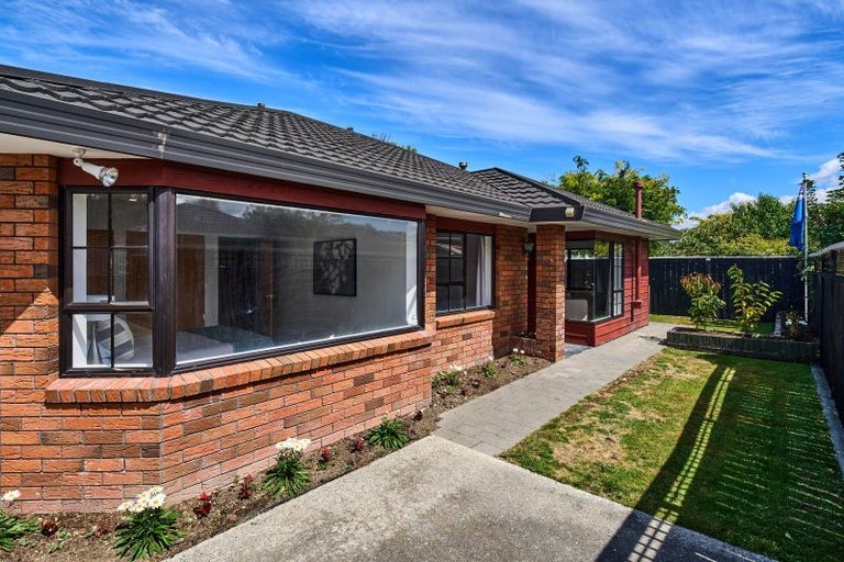 Photo of property in 33 Collingwood Street, Waterloo, Lower Hutt, 5011