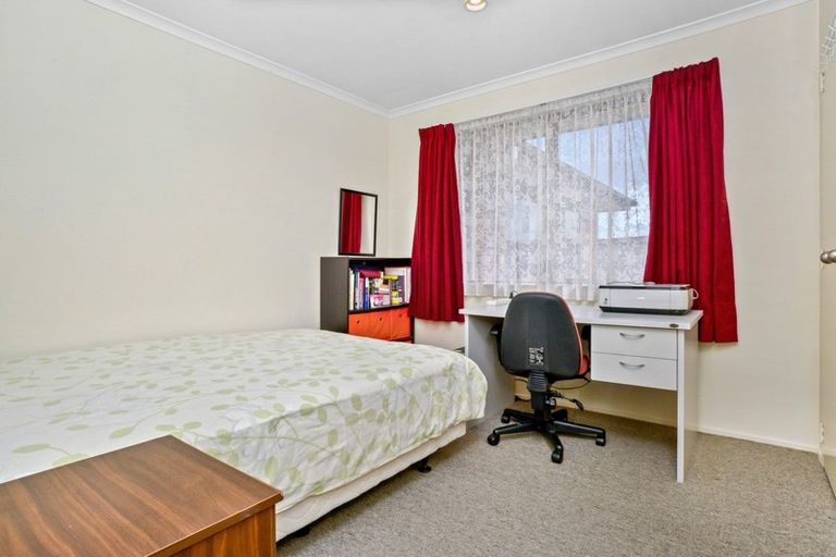 Photo of property in 24 Finchley Place, Hamilton East, Hamilton, 3216