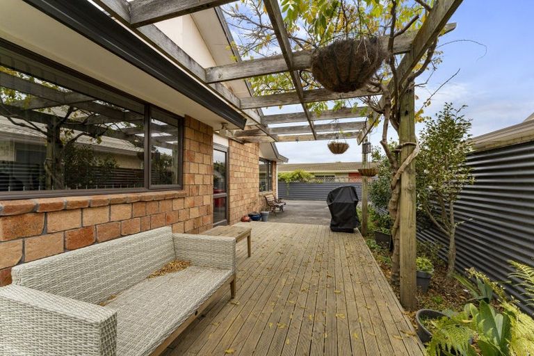 Photo of property in 60b Te Rauparaha Street, Otaki, 5512