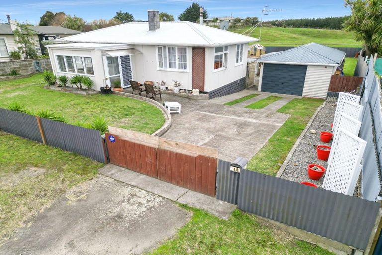 Photo of property in 15 Andrews Street, Foxton Beach, Foxton, 4815