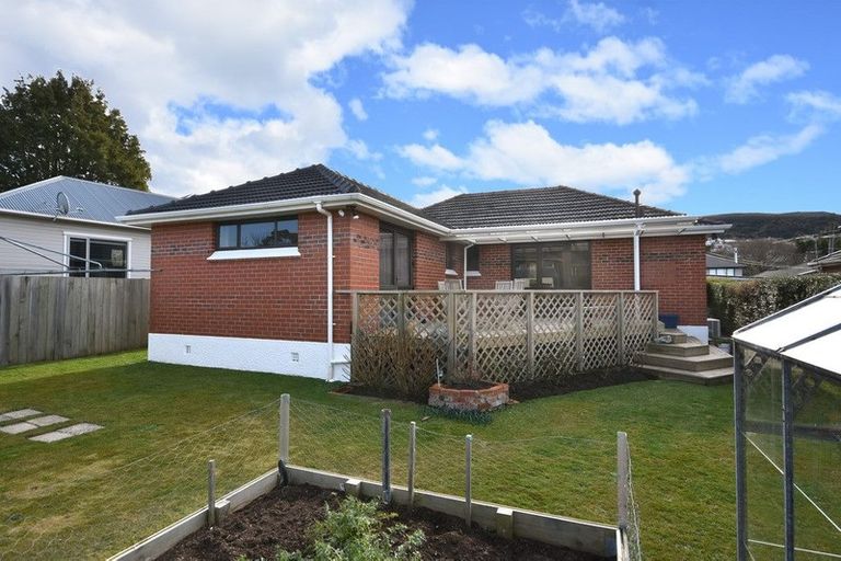 Photo of property in 19 Ashmore Street, Halfway Bush, Dunedin, 9010
