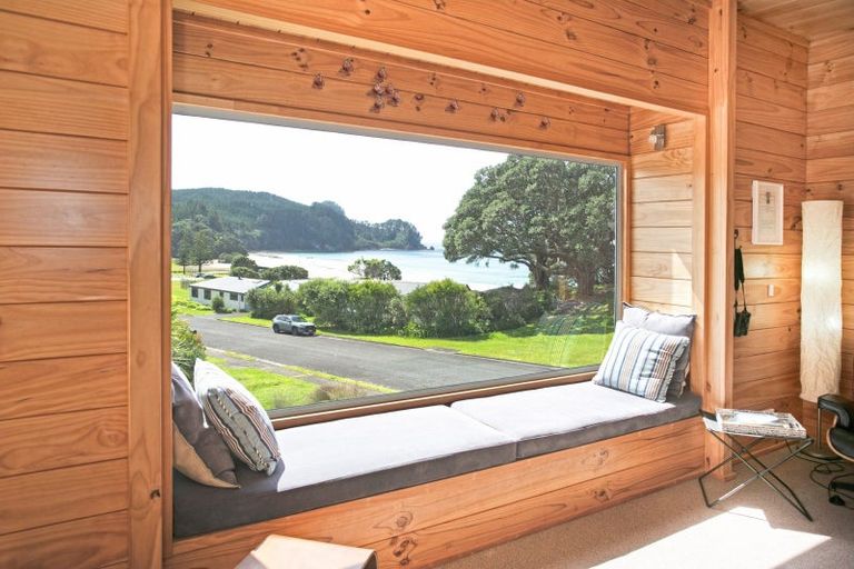 Photo of property in 112 Oratia Place, Onemana, Whangamata, 3691