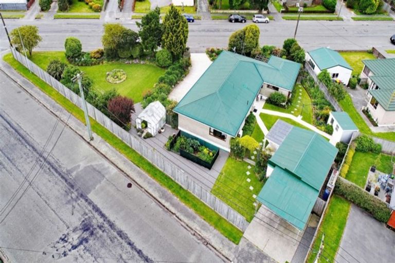 Photo of property in 51 Moffett Street, Islington, Christchurch, 8042