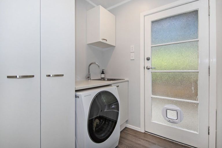 Photo of property in 5 Memorial Drive, Parahaki, Whangarei, 0112