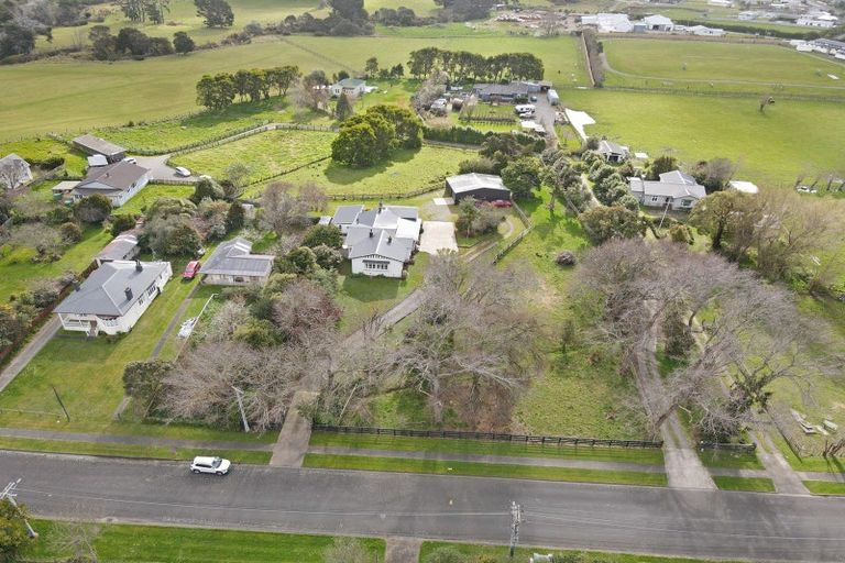 Photo of property in 55 Hawkestone Road, Marton, 4710