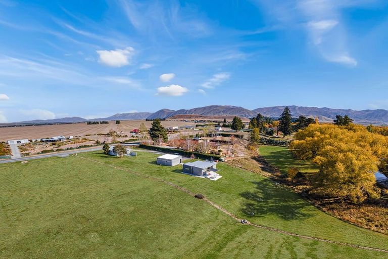 Photo of property in 254 Glen Lyon Road, Twizel, 7901