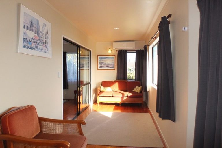 Photo of property in 30 Pratt Avenue, Foxton Beach, Foxton, 4815