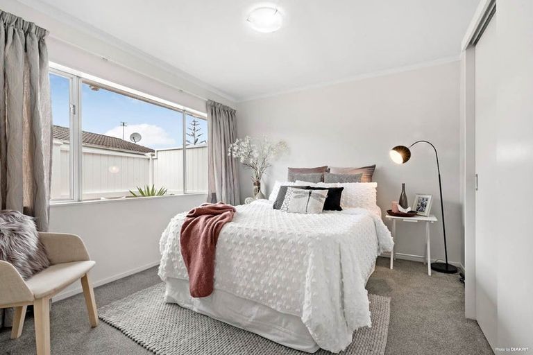 Photo of property in 3/29 South Street, Papakura, 2110
