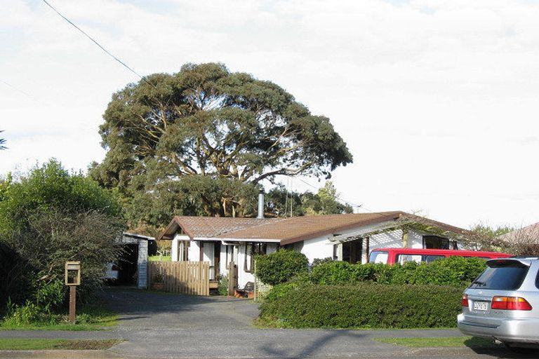 Photo of property in 35 Tutaenui Road, Marton, 4710