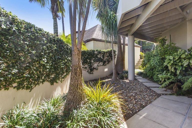 Photo of property in 45b Takutai Avenue, Half Moon Bay, Auckland, 2012