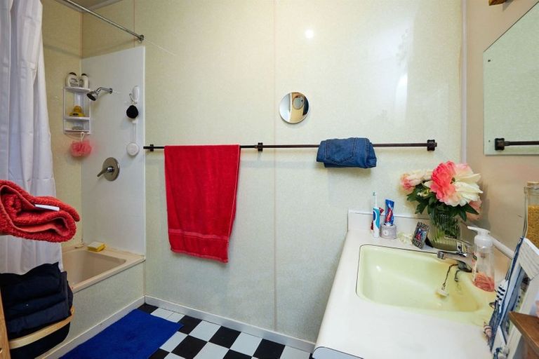 Photo of property in 16 Cromer Street, Kaikoura, 7300