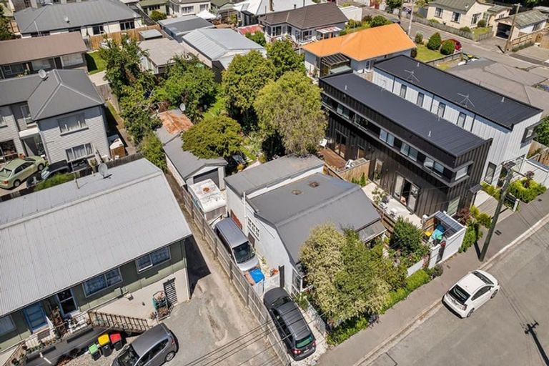 Photo of property in 40 Hargest Crescent, Sydenham, Christchurch, 8023