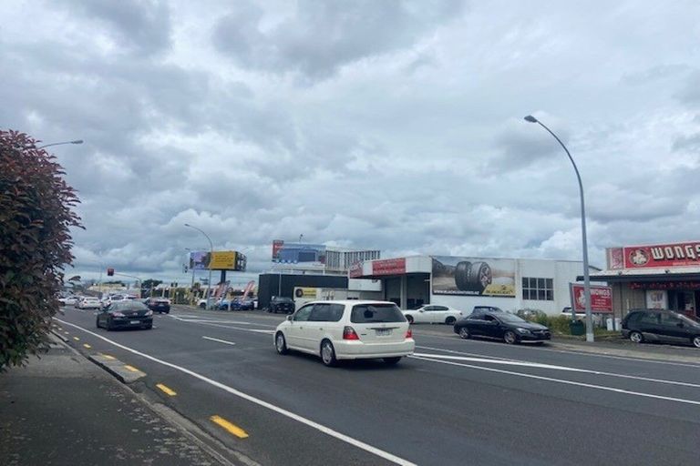 Photo of property in 2 Takahe Street, Frankton, Hamilton, 3204