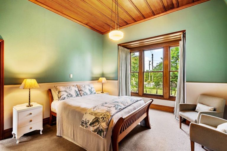 Photo of property in 389 Saint Georges Road, Havelock North, 4130