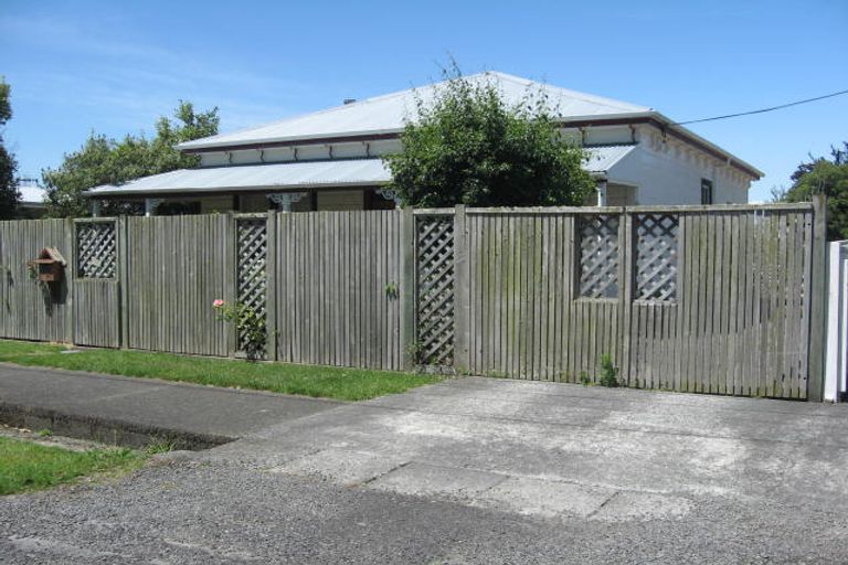 Photo of property in 3 Wellesley Street, Feilding, 4702