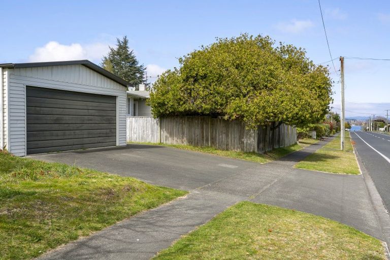 Photo of property in 52 Mere Road, Taupo, 3330