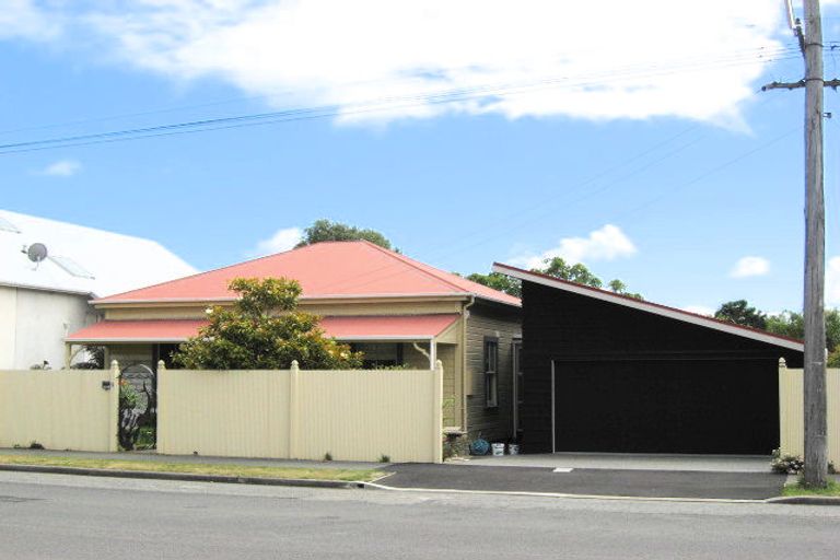 Photo of property in 5 Wiggins Street, Sumner, Christchurch, 8081