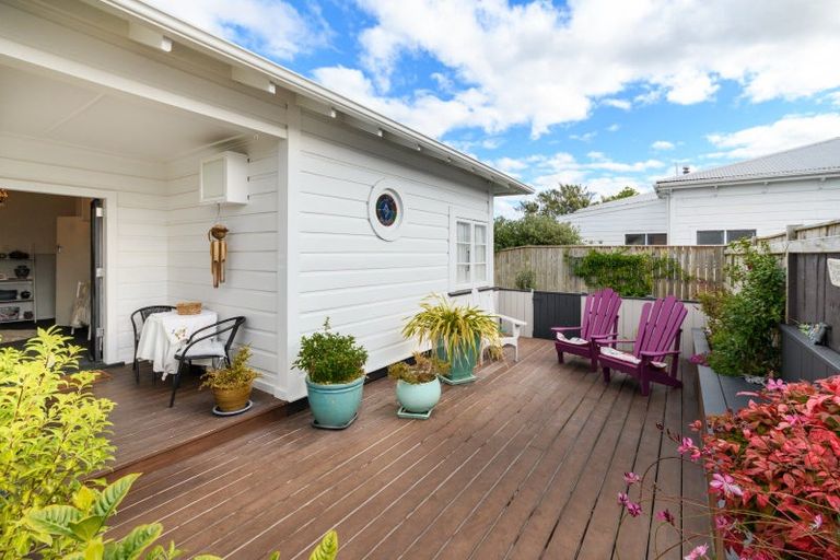 Photo of property in 5a Camden Street, Feilding, 4702