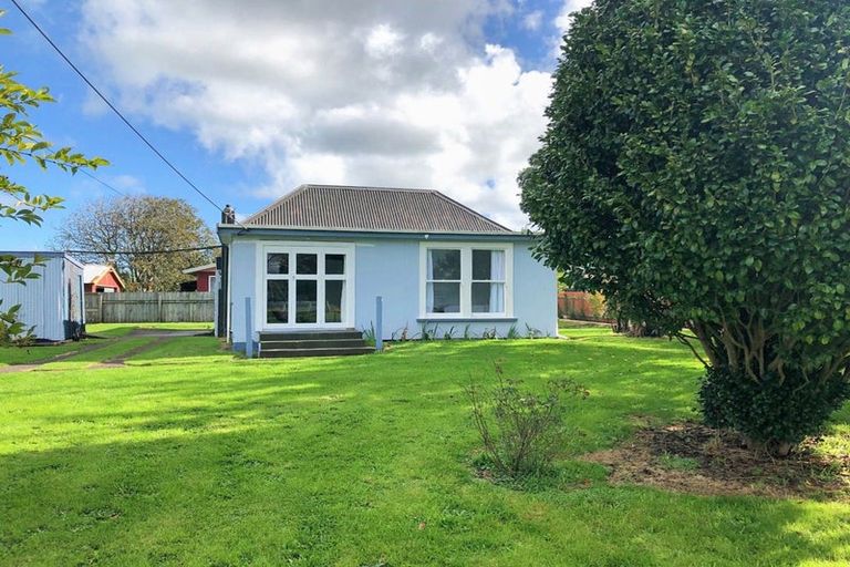 Photo of property in 25 Gloag Street, Waverley, 4510
