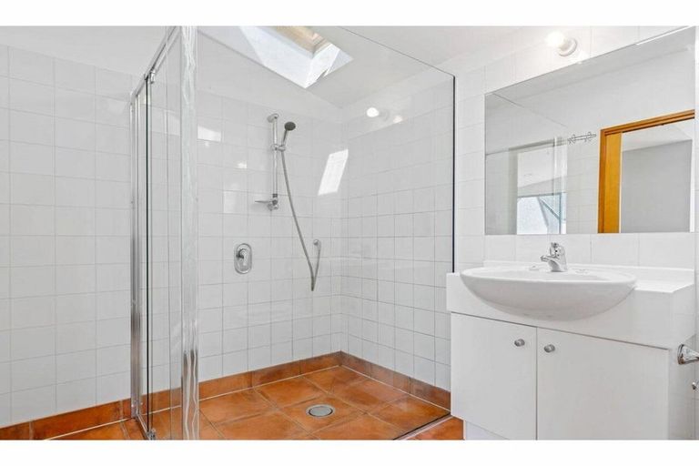 Photo of property in 1/18 Darvel Street, Riccarton, Christchurch, 8011