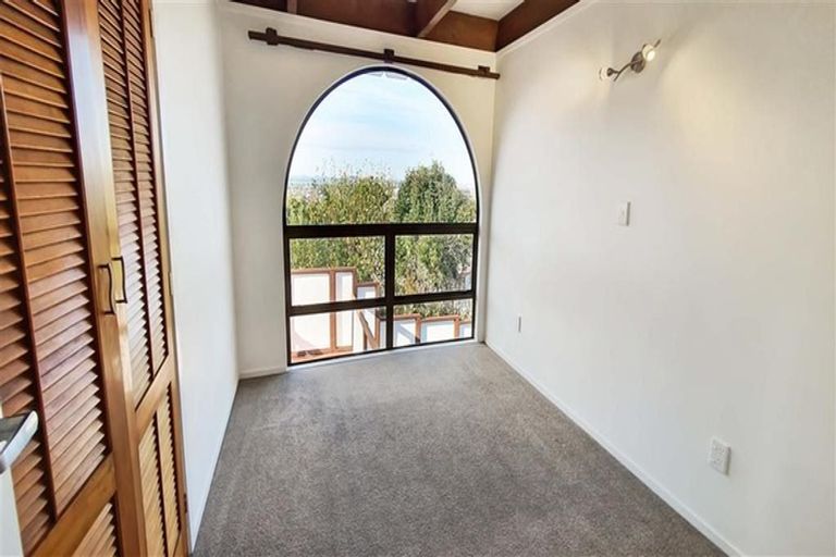Photo of property in 11 Da Vinci Place, West Harbour, Auckland, 0618