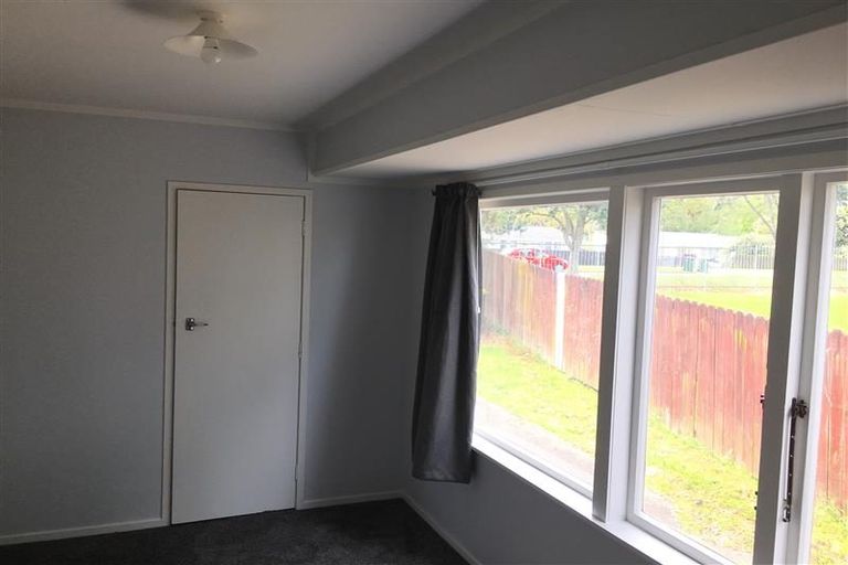 Photo of property in 49 Bader Drive, Mangere, Auckland, 2022