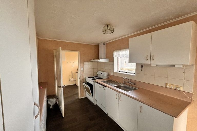 Photo of property in 51 Frome Street, Clifton, Invercargill, 9812