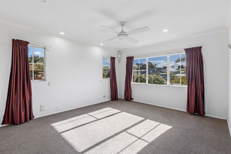 Photo of property in 19 Vista Motu, Red Beach, 0932