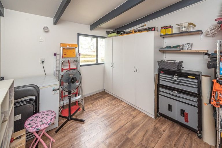 Photo of property in 35 Durie Vale Road, Durie Hill, Whanganui, 4500