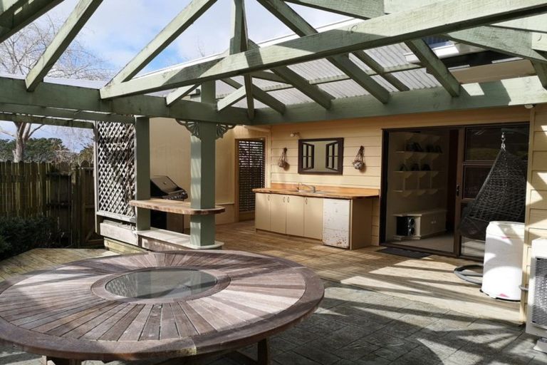 Photo of property in 236 Kaipara Flats Road, Dome Forest, Warkworth, 0981