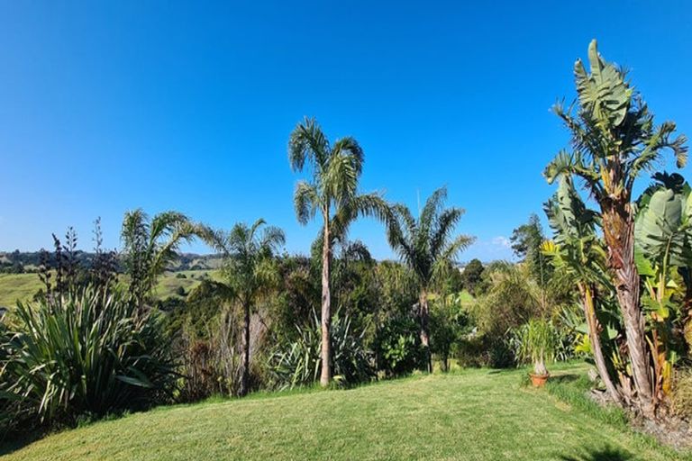 Photo of property in 133 Wearmouth Road, Paparoa, 0571
