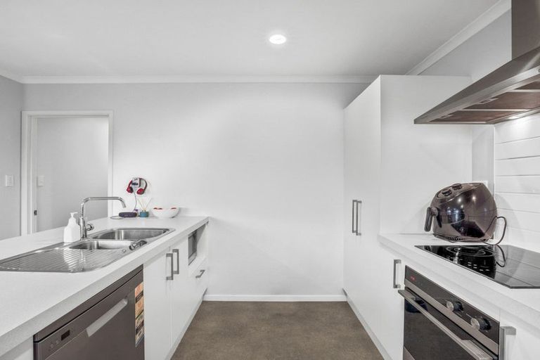 Photo of property in 33 Pakohe Street, Pegasus, 7612